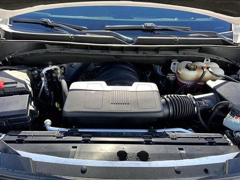 Used 2021 GMC Yukon SLT image 11