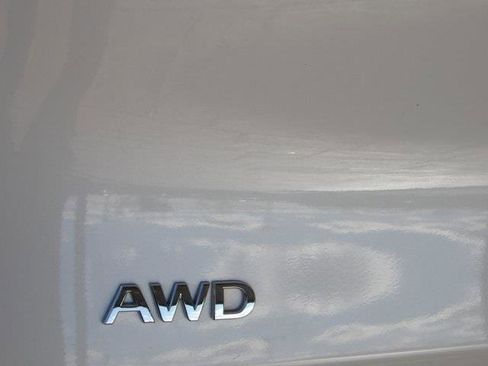 Used 2025 INFINITI QX60 Luxe w/ Vision Package image 8