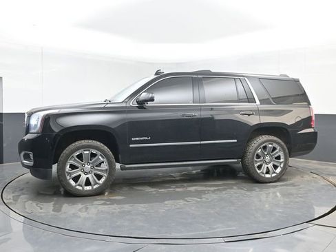 Used 2016 GMC Yukon Denali w/ Open Road Package AWD/4WD image 11