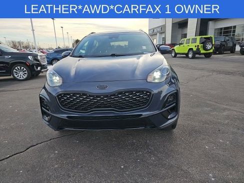 Used 2022 Kia Sportage Nightfall Edition image 5