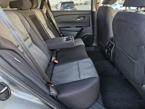 Used 2026 Nissan Rogue SV FWD image 20