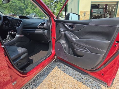Used 2019 Subaru Forester Touring AWD/4WD image 25