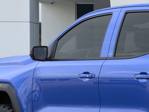 New 2026 GMC Canyon Elevation w/ Convenience Package image 12