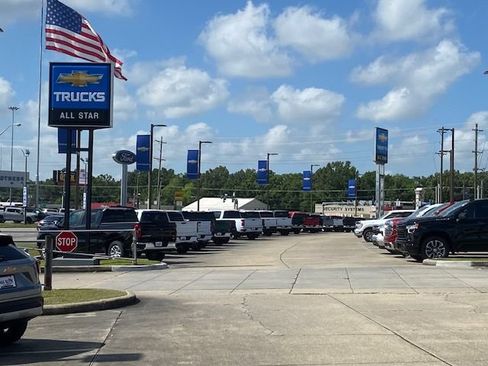 Used 2024 Chevrolet Equinox LS w/ LS Convenience Package FWD image 29