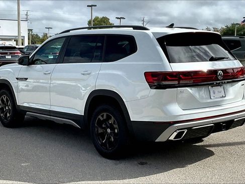 New 2026 Volkswagen Atlas Peak Edition AWD/4WD image 7