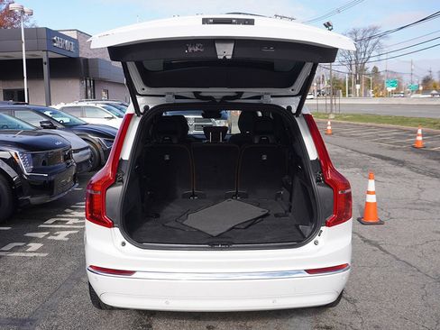 Used 2024 Volvo XC90 T8 Plus w/ Protection Package image 24