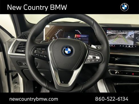 New 2026 BMW X5 xDrive50e w/ Climate Comfort Package image 15