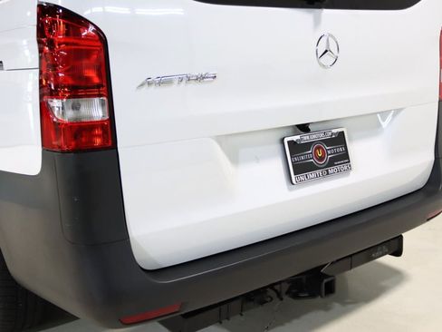 Used 2023 Mercedes-Benz Metris Passenger image 62