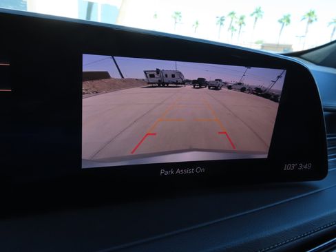 Used 2024 Cadillac XT4 Premium Luxury image 29