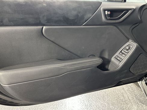 Used 2023 Toyota GR86 Premium w/ ALL Weather Mat Package (TMS) RWD image 28