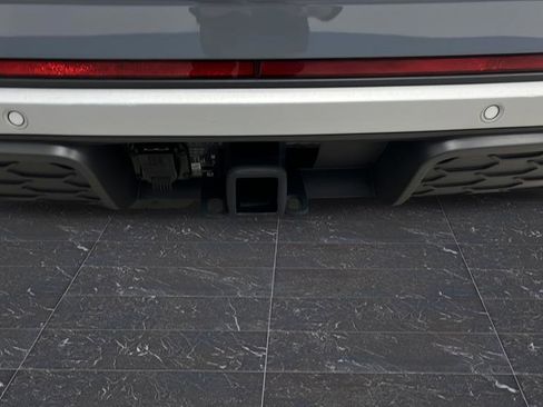 Used 2024 Volkswagen Atlas Peak Edition SEL image 34