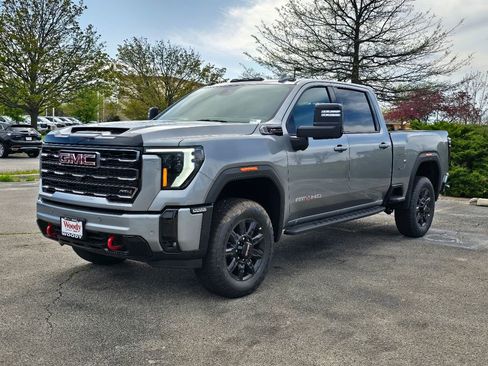 New 2026 GMC Sierra 2500 AT4 w/ AT4 Premium Plus Package AWD/4WD image 5