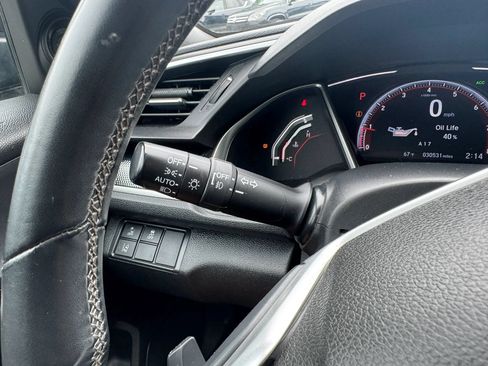 Used 2019 Honda Civic Sport image 11