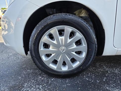 Used 2016 Nissan Versa Note SV image 12