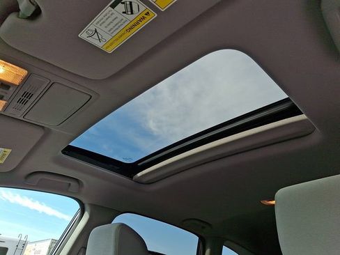 Used 2020 Honda CR-V EX image 16