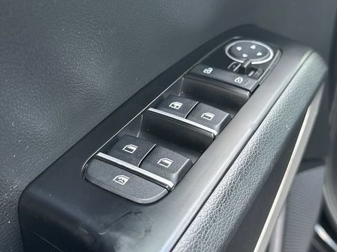 Used 2023 Kia Soul LX FWD image 20