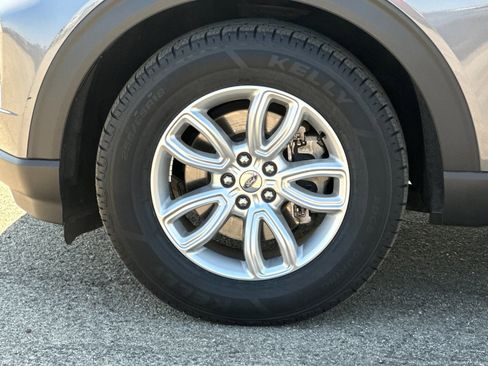Certified 2021 Ford Explorer 2WD image 25