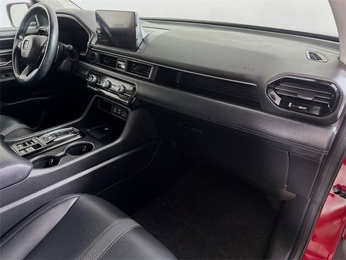 Certified 2023 Honda Pilot Touring image 34