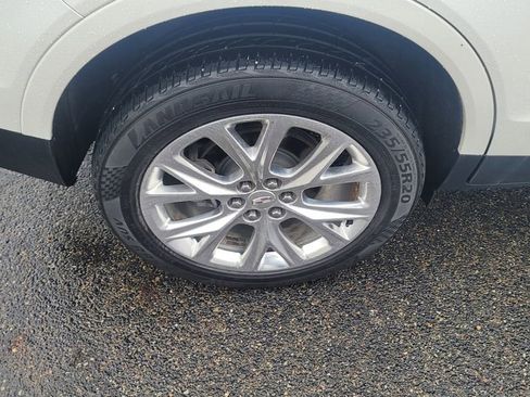 Used 2019 Cadillac XT5 Luxury image 13