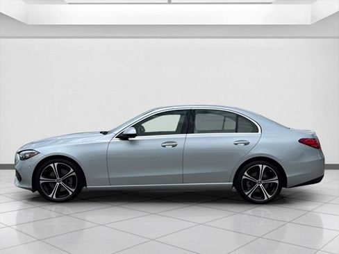 Used 2025 Mercedes-Benz C 300 Sedan image 5