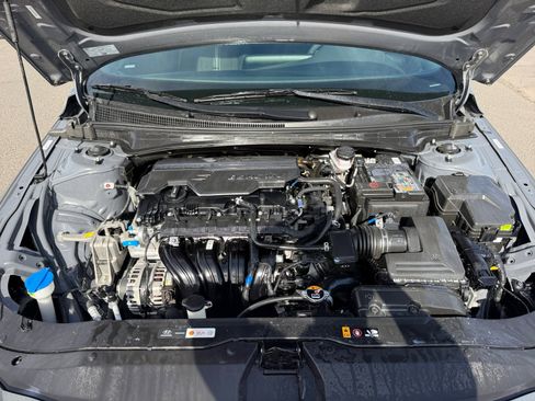 Certified 2025 Hyundai Elantra Sport w/ Cargo Package FWD image 21