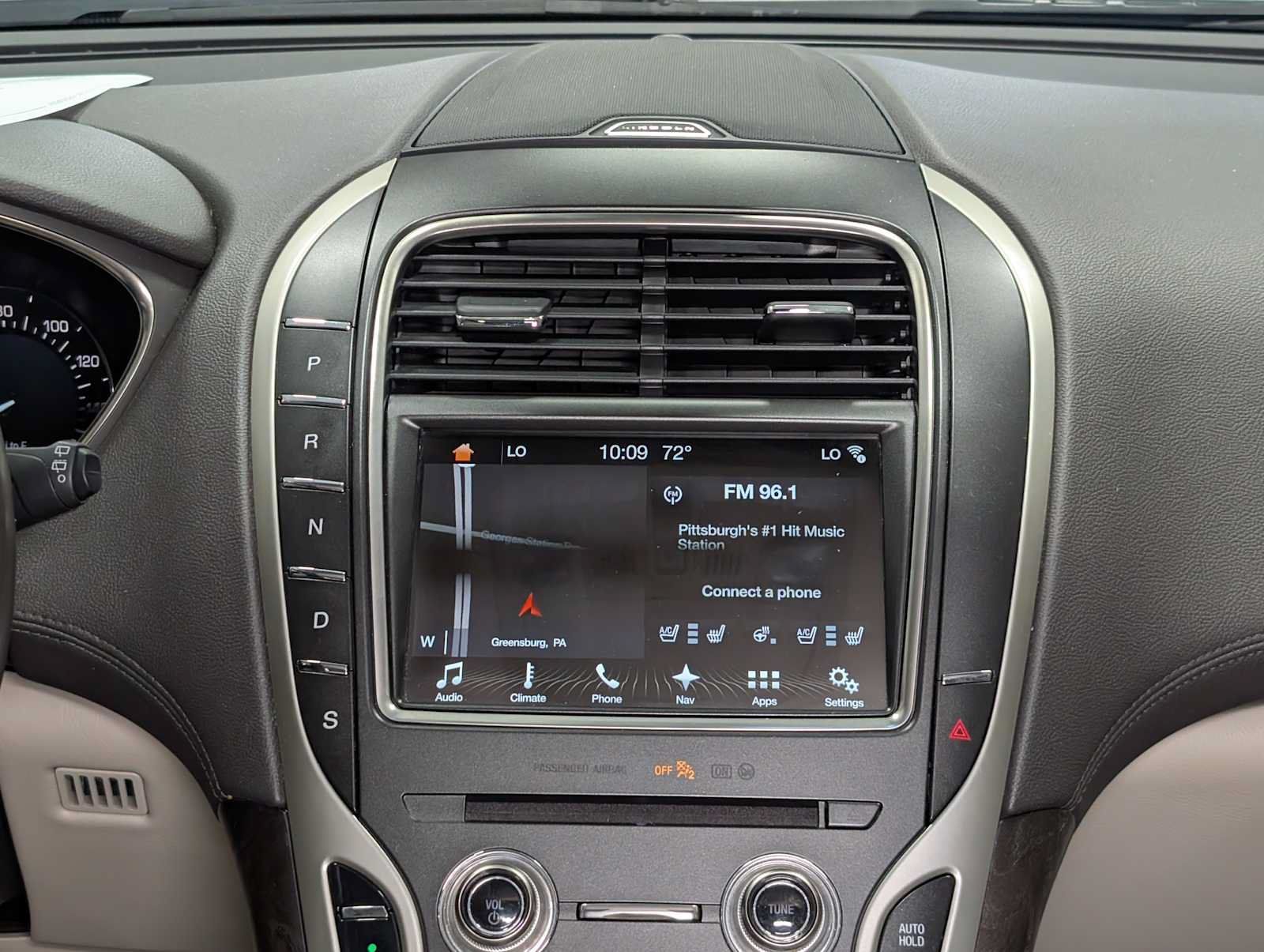 Used 2018 Lincoln MKX Reserve w/ Lincoln MKX Climate Package AWD/4WD image 19