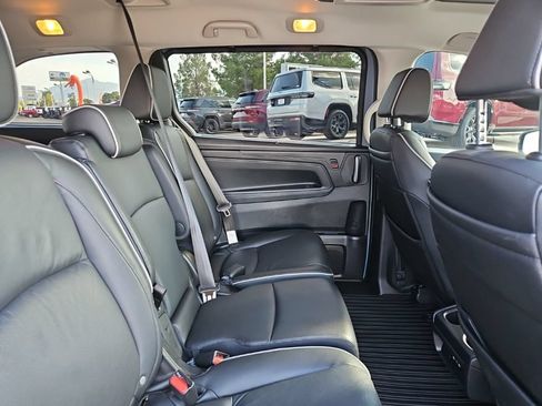 Used 2025 Honda Odyssey Touring image 26