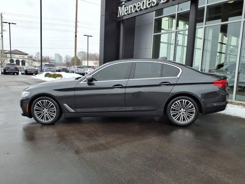 Used 2019 BMW 540i xDrive w/ Premium Package image 3