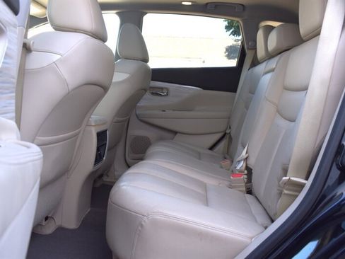 Used 2015 Nissan Murano Platinum w/ Platinum Technology Package AWD/4WD image 30
