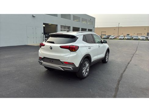 Used 2023 Buick Encore GX Essence w/ Experience Buick Package AWD/4WD image 9