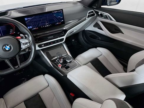 Used 2025 BMW M4 Competition image 22