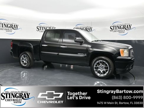 Used 2007 GMC Sierra 1500 Denali image 1