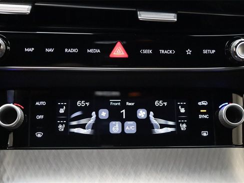 New 2026 Genesis GV70 2.5T Sport Prestige image 25