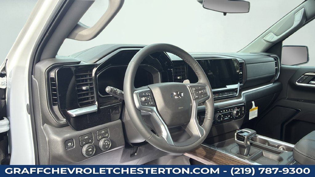 New 2026 Chevrolet Silverado 1500 RST w/ Protection Package AWD/4WD image 34