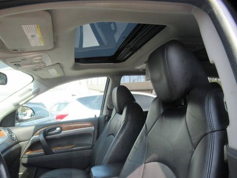 Used 2011 Buick Enclave CXL AWD/4WD image 31