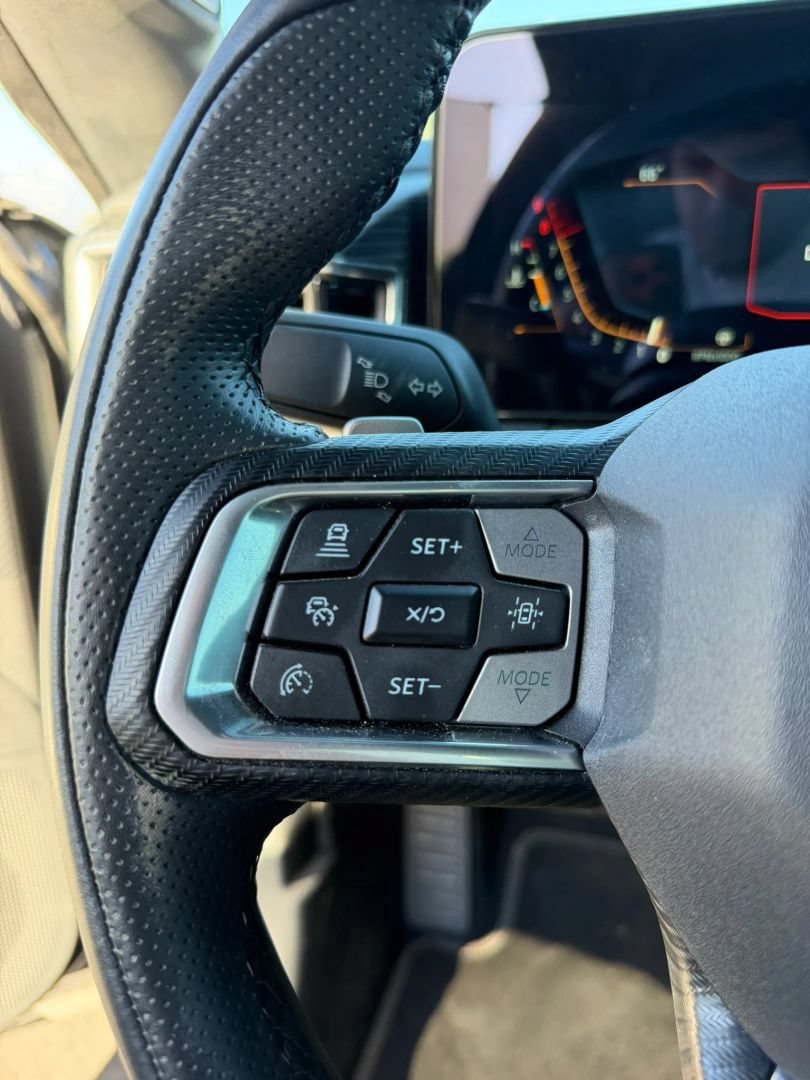 Used 2024 Ford Mustang GT Premium RWD image 36