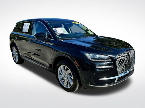 Used 2023 Lincoln Corsair Standard image 3