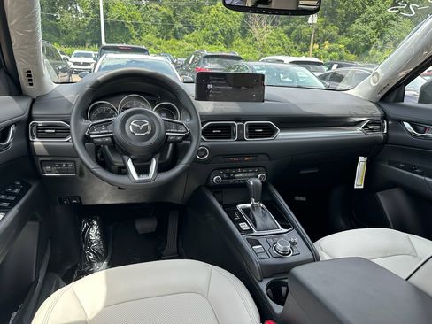 Used 2025 MAZDA CX-5 AWD 2.5 S w/ Preferred Package image 10