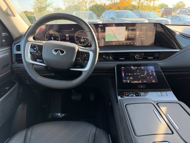 Certified 2026 INFINITI QX80 Luxe w/ Cargo Package AWD/4WD image 14