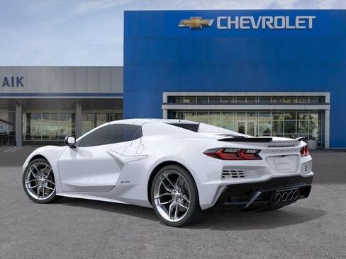 New 2026 Chevrolet Corvette Z06 w/ Chrome Exterior Badge Package RWD image 3
