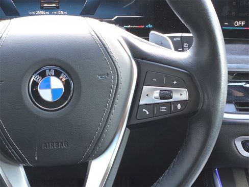 Used 2025 BMW X5 xDrive40i w/ Climate Comfort Package image 16