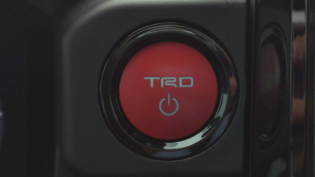 Used 2025 Toyota Tacoma TRD Off-Road AWD/4WD image 28