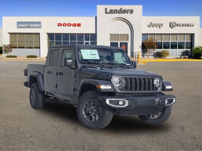 New 2026 Jeep Gladiator Sport