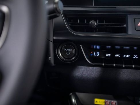 Used 2026 Lexus UX 300h FWD w/ Accessory Package (Z1) image 35