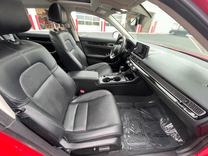 Used 2022 Honda Civic Touring image 8