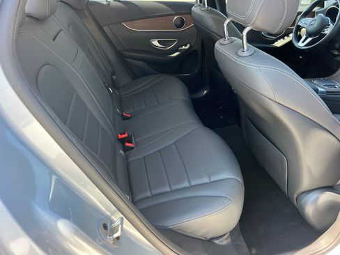 Used 2022 Mercedes-Benz GLC 300 4MATIC image 15