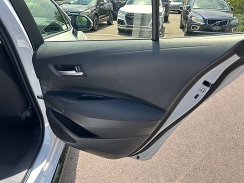 Used 2026 Toyota Corolla SE FWD image 15