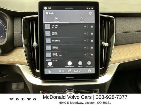 Used 2026 Volvo XC90 B5 Plus AWD/4WD image 16