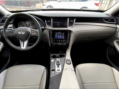 Used 2024 INFINITI QX50 Sensory image 13