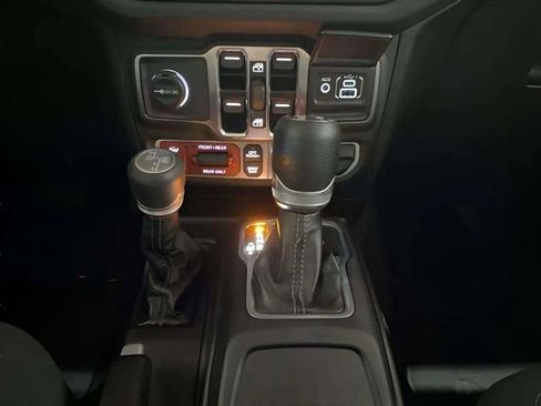 Used 2025 Jeep Wrangler Unlimited Rubicon 4xe w/ Safety Group image 95